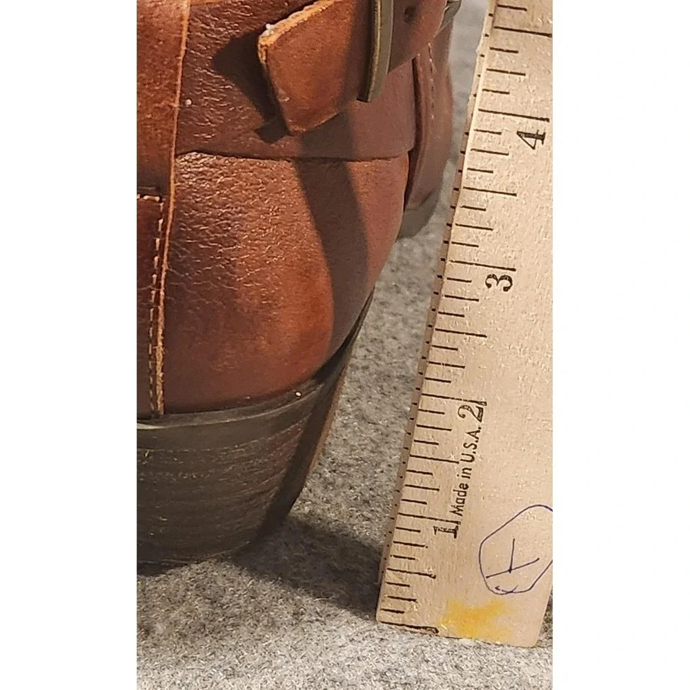 Vince Camuto Boots Womens Size 8.5 Brown Leather Peamer Ankle‎ Booties Straps